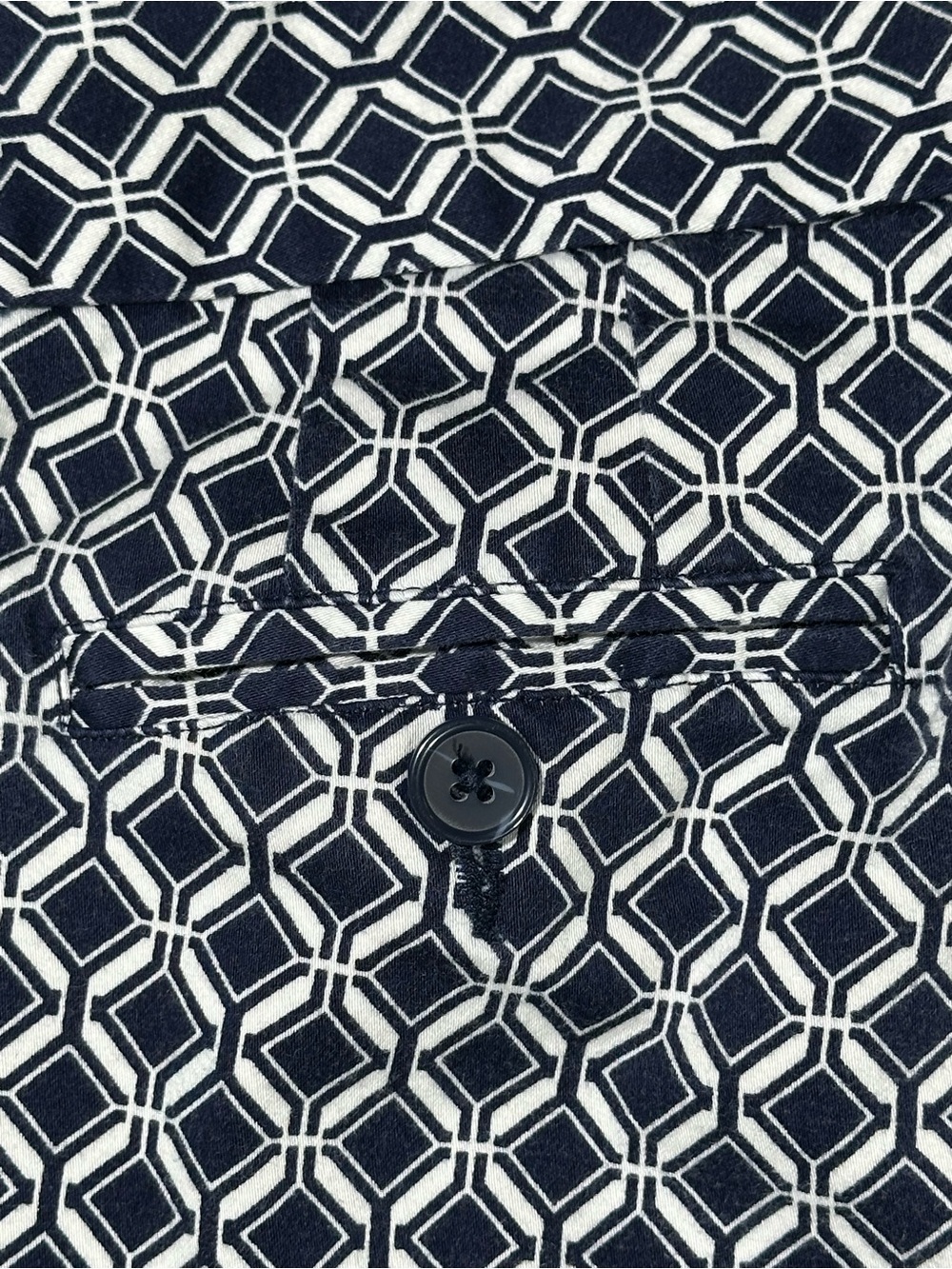 LAUNDRY BY SHELLI SEGAL Navy & White Geometric Print Flat Front Cropped Pants 8 - Picture 11 of 11